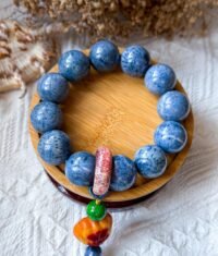 蓝珊瑚手串 Blue Coral Bracelet