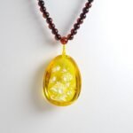 牡丹花琥珀吊坠 Peony Amber Pendant