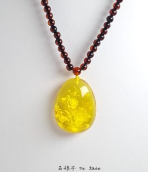 牡丹花琥珀吊坠 Peony Amber Pendant