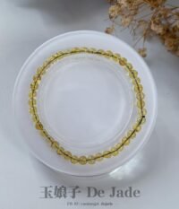 绿茶珀手串 Green Tea Amber