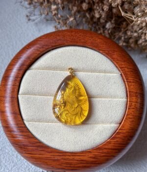 18K凤凰琥珀吊坠 Phoenix Amber Pendant