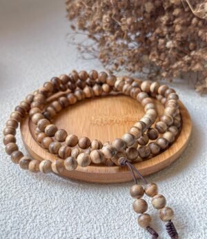柬埔寨沉香一线天长串 Cambodian Long Strand Agarwood Beads