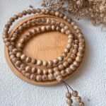 柬埔寨沉香一线天长串 Cambodian Long Strand Agarwood Beads