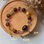 琥珀多宝手链 Amber Bracelet