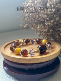 琥珀多宝手链 Amber Bracelet