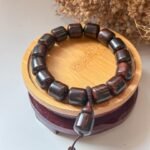 海南黄花梨手串 Hainan Huanghuali Bead Bracelet
