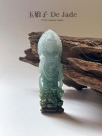 站式观音吊坠 Standing Guan Yin Jadeite Pendant