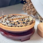 藏羚羊长串 Tibetan Antelope Long Bead Strand