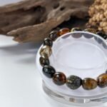 药珀手串 Herbal Amber Bracelet