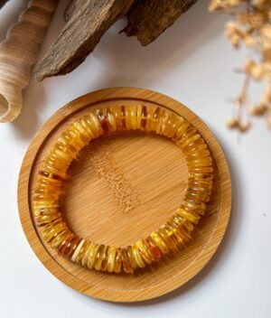 WhatsApp Image 2025-08-20 at 12.14.32 PM 蜜蜡片珠手串 Beewax Bracelet