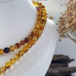 金花珀长串 Golden Flower Amber Long Strand
