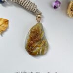 冰糖黄龙吊坠 Ice-Sugar Yellow Dragon Pendant