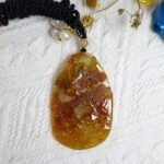 红翡山水吊坠 Red Jadeite Landscape Pendant