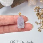 18K站式笑佛吊坠 Spring-Color Standing Laughing Buddha Pendant