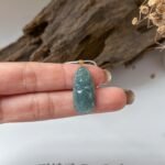 18K蓝水站式笑佛吊坠 Blue-Water Standing Laughing Buddha Pendant