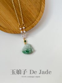 蓝底阳绿迷你笑佛吊坠 Green Jade Mini Laughing Buddha Pendant