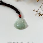 冰晴低笑佛吊坠 Laughing Buddha Pendant