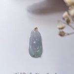 18K春彩站式笑佛 Spring Color Laughing Buddha Pendant