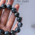 486825583_1237427201261983_1302989966926479106_n 冰乌鸡翡翠手串 Icy Black Jadeite Bracelet