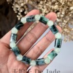 487207501_1241288367542533_8313033013847284311_n 飘蓝花桶珠手串 Blue Jadeite Barrel Bead Bracelet