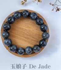487240314_1237427291261974_1011838238130139524_n 冰乌鸡翡翠手串 Icy Black Jadeite Bracelet