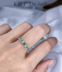 正阳绿翡翠蛋面戒指 Green Jadeite Cabochon Ring