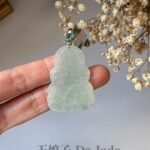 洒乌鸡观音吊坠 Black-Snow Jade Guanyin Pendant