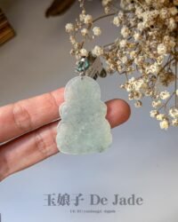 洒乌鸡观音吊坠 Black-Snow Jade Guanyin Pendant
