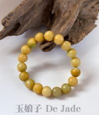 磨砂黄翡手串 Matte Yellow-Green Jadeite Bracelet