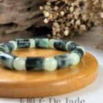 487759826_1241288614209175_1570632171969465276_n 飘蓝花桶珠手串 Blue Jadeite Barrel Bead Bracelet
