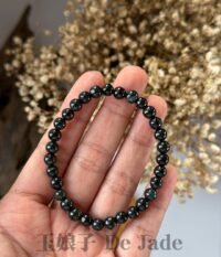 墨翠手串 Black Jadeite Bracelet