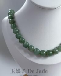 489781386_1247591490245554_8358399107086588427_n 冰晴绿翡翠长串 Green Jadeite Necklace