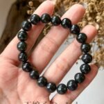 墨翠手串 Black Jadeite Bracelet