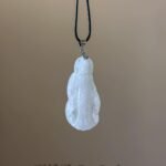 站式观音吊坠 Standing Guanyin Jade Pendant