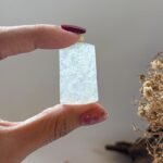 18K冰龙吊坠 Icy Dragon Jade Pendant