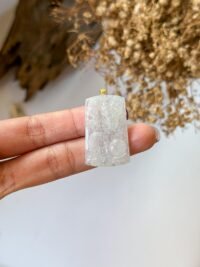 18K冰龙吊坠 Icy Dragon Jade Pendant