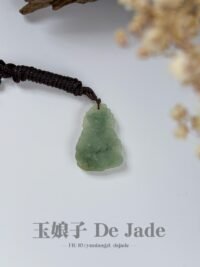 WhatsApp Image 2023-12-04 at 11.24.08 PM (1) 茶黄济公吊坠 Tea Yellow Ji Gong Pendant