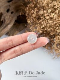 WhatsApp Image 2025-12-03 at 10.37.06 PM (1) 冰平安扣 Icy Jade Peace Pendant