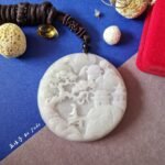 山水吊坠 Round Landscape Jade Pendant