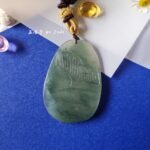 冰晴底山水吊坠 Icy Landscape Jade Pendant