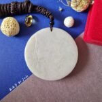 山水吊坠 Round Landscape Jade Pendant