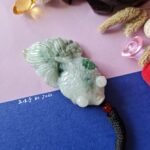 飘花金鱼翡翠吊坠 Floating-Flower Jade Goldfish Pendant