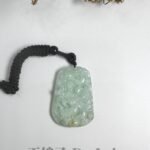 龙牌吊坠 Jadeite Dragon Pendant