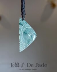 神仙鱼飘蓝花翡翠吊坠 Angel Fish Blue Flower Jade Pendant