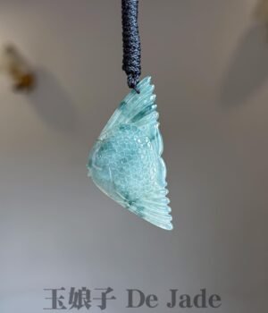 神仙鱼飘蓝花翡翠吊坠 Angel Fish Blue Flower Jade Pendant
