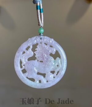 春彩马吊坠 Spring Color Jade Horse Pendant