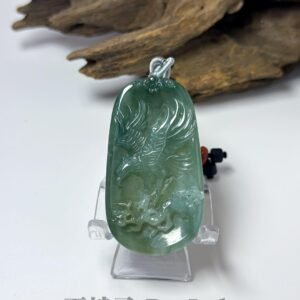 老鹰翡翠吊坠 Eagle Jade Pendant