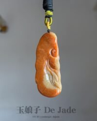 红翡龙牌吊坠 Red Jade Dragon Pendant