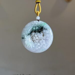 飘蓝花梅花鹿吊坠 Floating Blue-Flower Jade Plum Deer Pendant