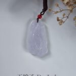 紫龙牌吊坠 Purple Jadeite Dragon Pendant